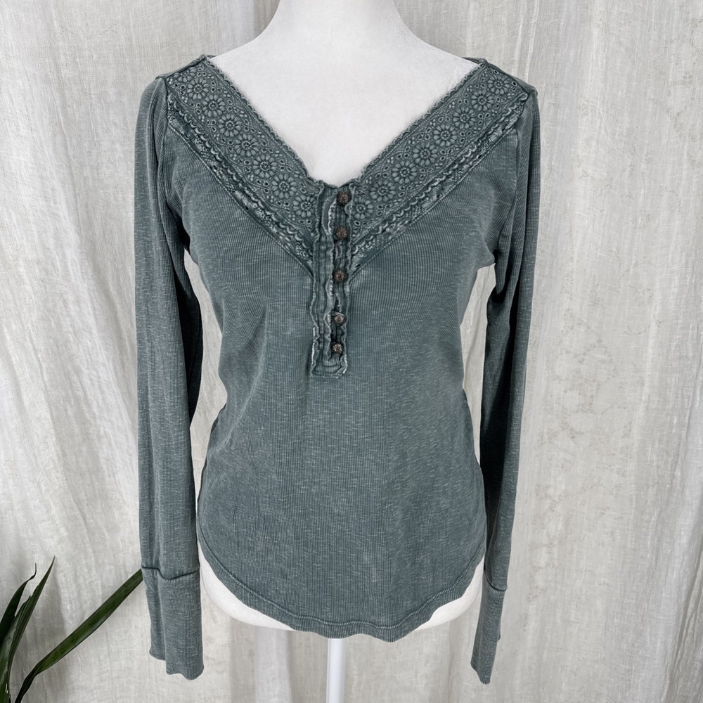 Lucky Brand Y2K Boho Henley Top S Indie Fairy Grunge Earthy Embroidered Layering
